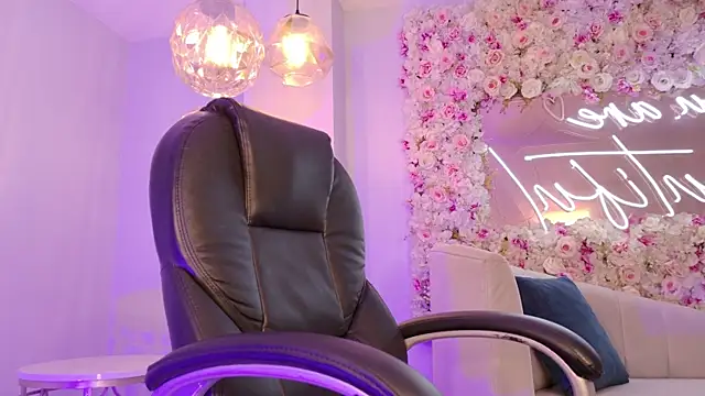 AmaiaHaywood online show from October 2025 05:09:02 AM