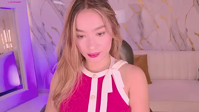 Snapshot of AmaiaHaywood chatting on November 2025 05:09:02 AM AmaiaHaywood online show from November 2025 05:09:02 AM