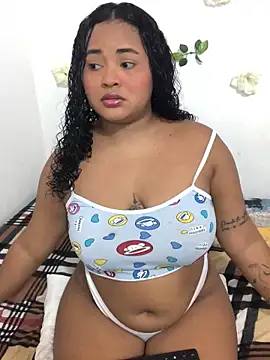 Snapshot of Marce_777 chatting on March 2025 02:52:01 AM Marce 777 online show from March 2025 02:52:01 AM
