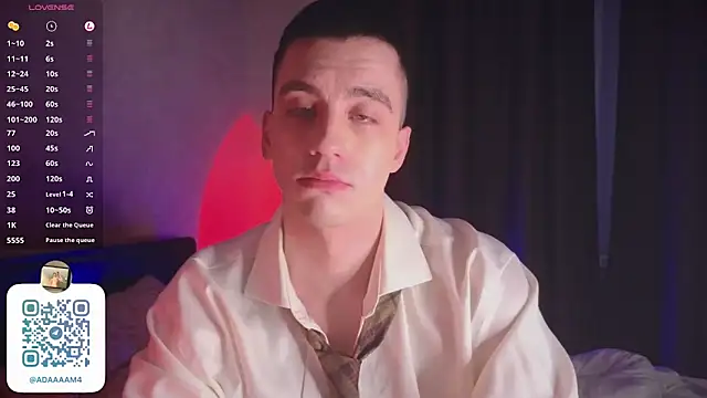 VincentSmith02 online show from February 2025 01:05:01 PM