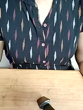 Tamil Radha online show from December 2025 06:04:01 PM