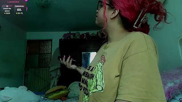 EstefyTabbo online show from May 2026 02:21:02 PM