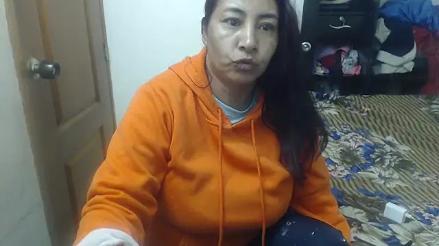 Siblleyx online show from February 2026 10:04:02 PM