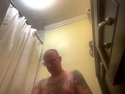 Snapshot of ClimbedCaelum chatting on January 2026 06:29:02 AM ClimbedCaelum online show from January 2026 06:29:02 AM