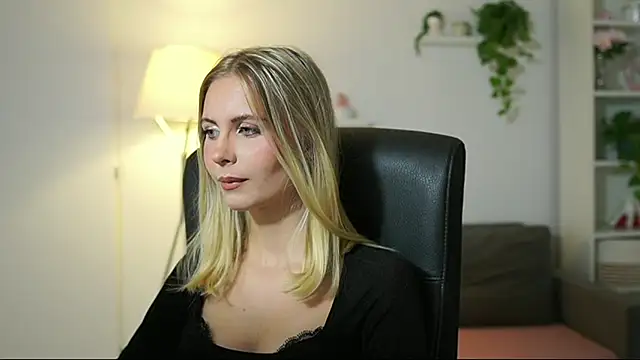 Snapshot of catecrago_ chatting on October 2025 07:51:01 AM catecrago online show from October 2025 07:51:01 AM