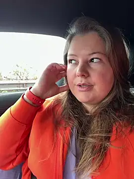 Lars-Lola online show from March 2026 10:31:01 AM