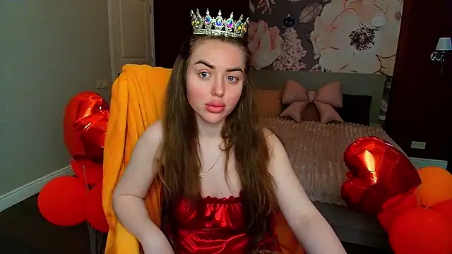 Snapshot of MissisCaty chatting on May 2026 03:44:02 AM MissisCaty online show from May 2026 03:44:02 AM