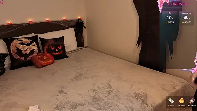 Lora Rosee online show from October 2025 01:10:02 PM