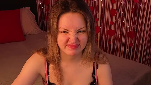 Lora Rosee online show from June 2026 02:27:02 PM