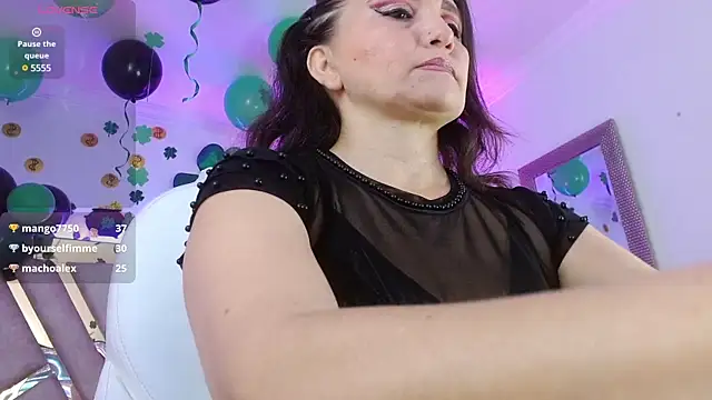 Alexaamoon  online show from March 2025 12:43:02 PM