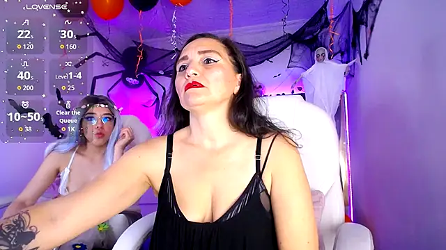 Alexaamoon  online show from November 2025 04:19:02 PM