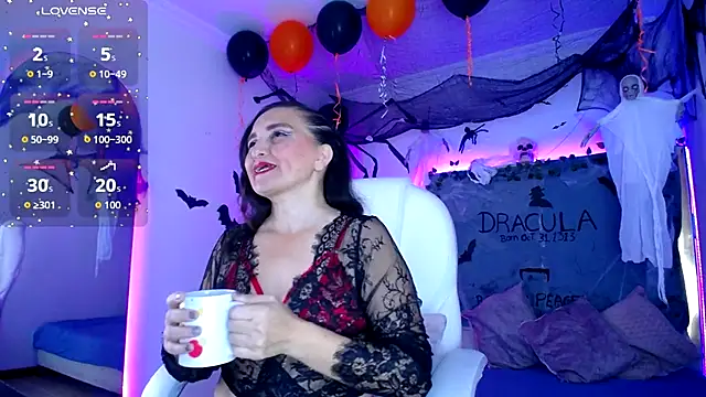 Alexaamoon  online show from November 2025 04:07:01 PM