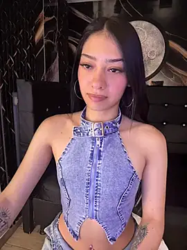 TayylorSexx online show from April 2026 04:10:02 AM