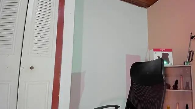 Violetta 0 online show from November 2025 01:33:01 PM