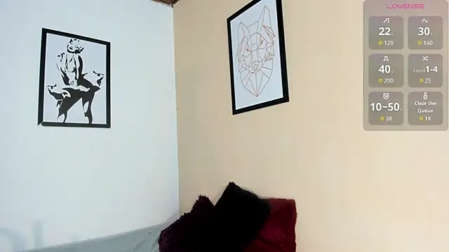 Snapshot of Violetta_0 chatting on March 2026 12:27:01 PM Violetta 0 online show from March 2026 12:27:01 PM