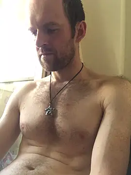 LynnAhNight online show from June 2026 05:01:02 AM