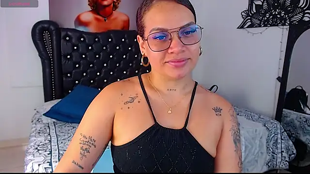 Snapshot of Taliana36 chatting on October 2025 12:27:01 PM Taliana36 online show from October 2025 12:27:01 PM