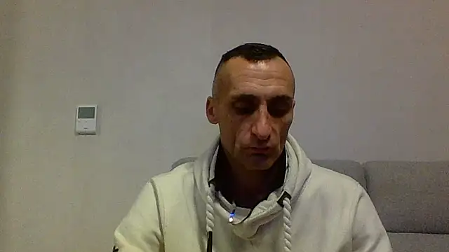 ANGELSANTAMARIA- online show from November 2025 08:46:02 PM