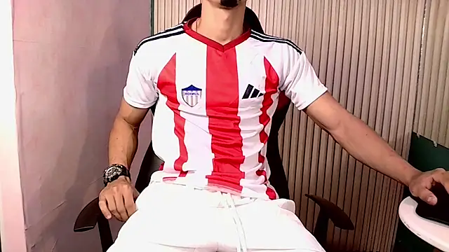 Becker2  online show from January 2026 06:44:01 PM