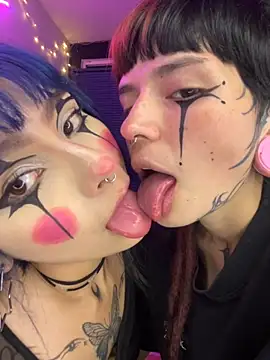 Snapshot of mavimist__ chatting on October 2025 02:56:01 AM mavimist online show from October 2025 02:56:01 AM