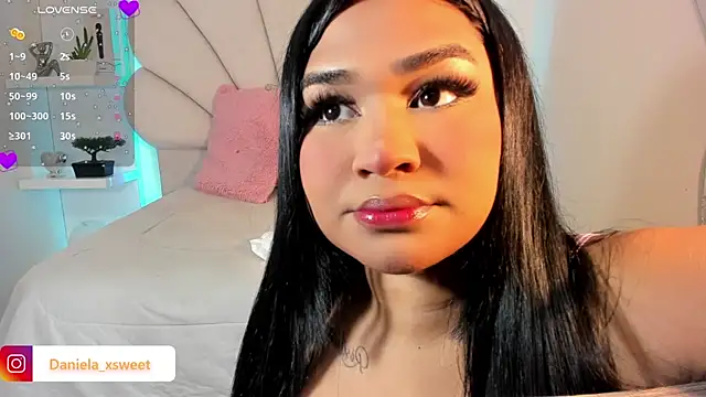 Danielaangelina online show from October 2025 06:32:02 AM