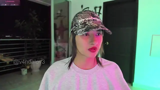 ggor4w33 online show from December 2025 08:11:01 AM