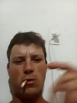 leocir081995 online show from February 2025 04:56:02 AM