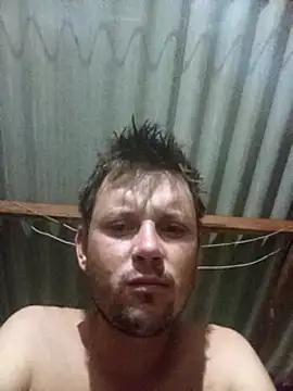 leocir081995 online show from February 2025 03:35:02 AM