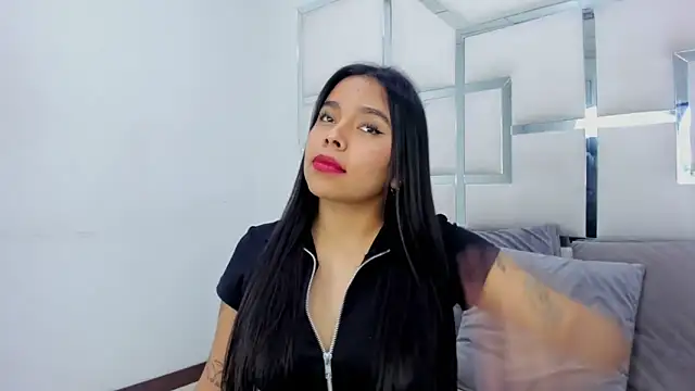 Snapshot of ZoeWan69 chatting on March 2025 08:25:01 PM ZoeWan69 online show from March 2025 08:25:01 PM