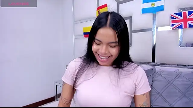 ZoeWan69 online show from June 2026 12:53:01 PM