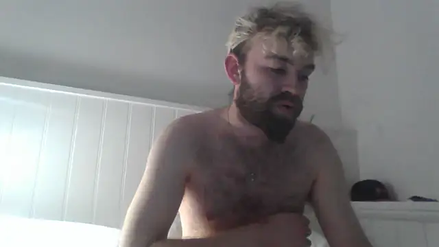 Snapshot of Aquaca1910 chatting on March 2025 12:07:02 AM Aquaca1910 online show from March 2025 12:07:02 AM