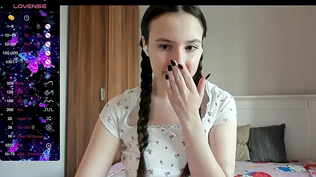 Cute  Nana online show from October 2025 06:02:02 AM