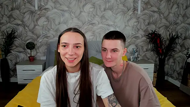 Snapshot of LindaBryantt chatting on February 2025 02:02:01 PM LindaBryantt online show from February 2025 02:02:01 PM