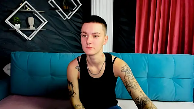 Snapshot of LindaBryantt chatting on February 2025 10:10:01 AM LindaBryantt online show from February 2025 10:10:01 AM