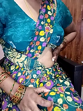 Snapshot of varsha-milky1 chatting on February 2025 06:22:01 AM varsha-milky1 online show from February 2025 06:22:01 AM