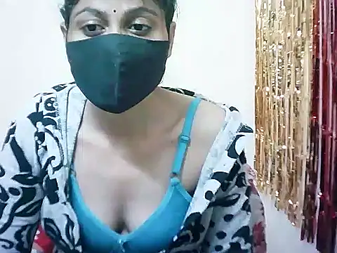 Rubi-Ji online show from February 2025 10:09:01 PM
