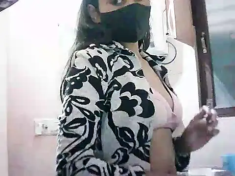 Rubi-Ji online show from February 2025 12:25:01 AM