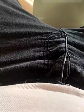 Snapshot of legolasleo chatting on September 2025 04:36:02 AM legolasleo online show from September 2025 04:36:02 AM