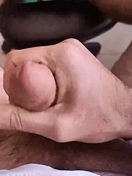 Snapshot of legolasleo chatting on October 2025 08:03:01 AM legolasleo online show from October 2025 08:03:01 AM