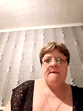 ElzaJewel online show from April 2026 09:42:01 PM