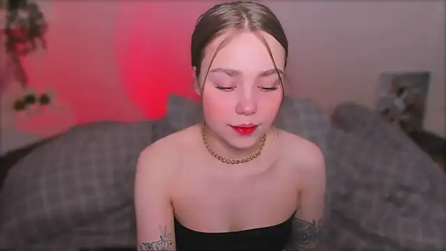 YourMegan online show from April 2026 12:28:01 AM