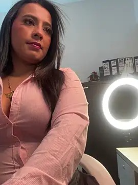 Nicky gh online show from February 2025 07:52:01 PM