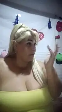 BonniAdams online show from March 2025 09:48:01 PM