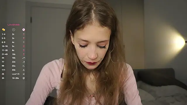 WildaHeldreth online show from October 2025 04:49:02 PM