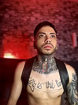 Walker Thomas1 online show from September 2025 02:00:02 AM