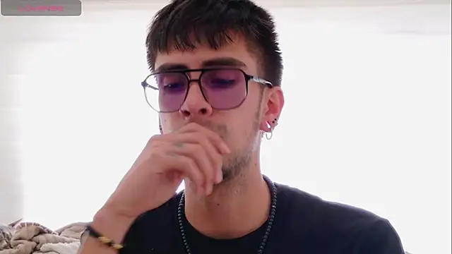 MATT SHADOWS7 online show from February 2026 04:21:02 PM