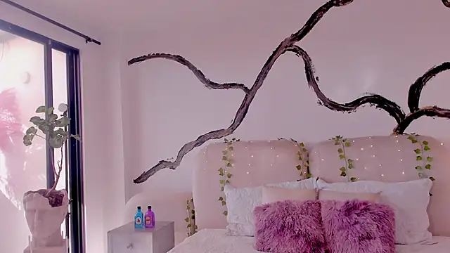 soidai miiu online show from September 2025 08:35:01 PM