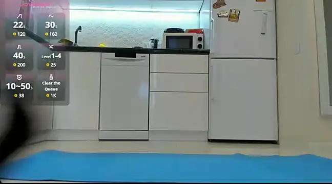 Snapshot of Katya_yoga chatting on February 2025 05:41:01 AM Katya yoga online show from February 2025 05:41:01 AM