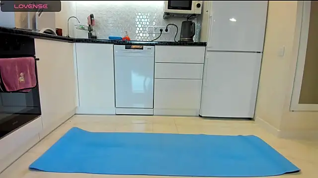 Katya yoga online show from April 2026 03:31:02 AM