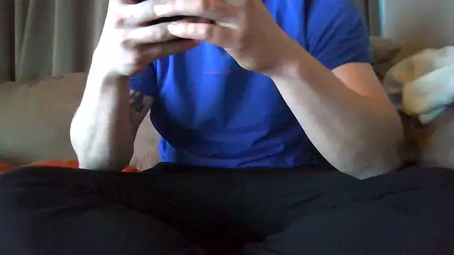 Snapshot of pietjepuk1310 chatting on February 2026 04:13:02 PM pietjepuk1310 online show from February 2026 04:13:02 PM